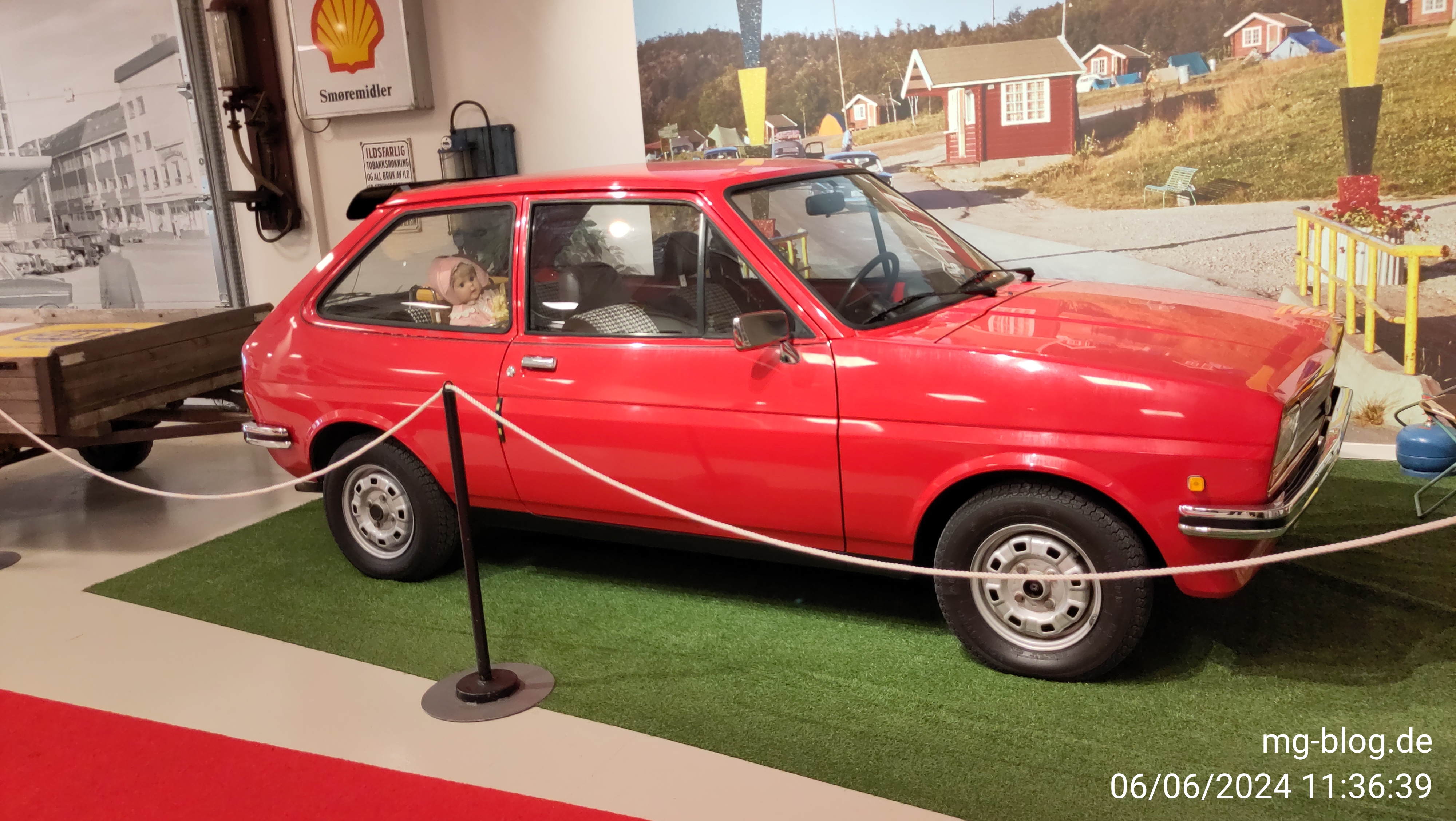 06.06.2024 11:36 Uhr, Im kleinen Automuseum in Narvik. , Höhe: m über NN 